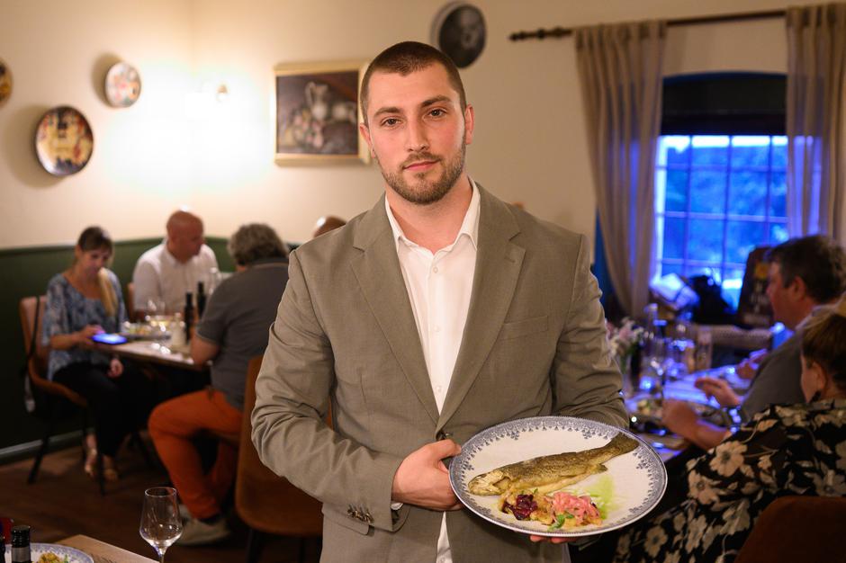 Samobor: Manifestacija „Vino uz žlicu“ u restoranu Pri staroj vuri