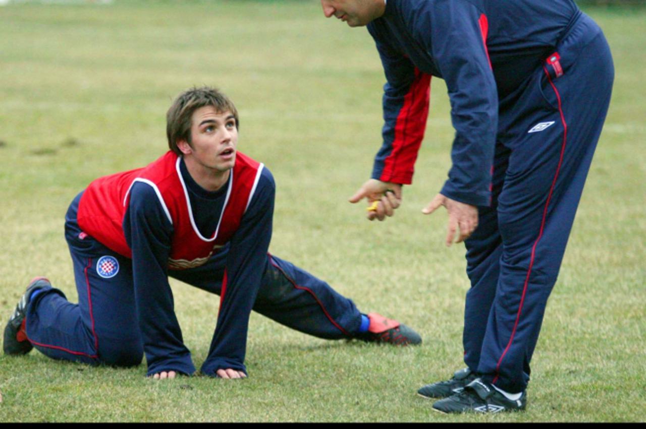 \'25.01.2005., Medjugorje, BiH - Igraci Hajduka na treningu. Miso Krsticevic, Niko Kranjcar. Photo: Zoran Grizelj/VLM\'