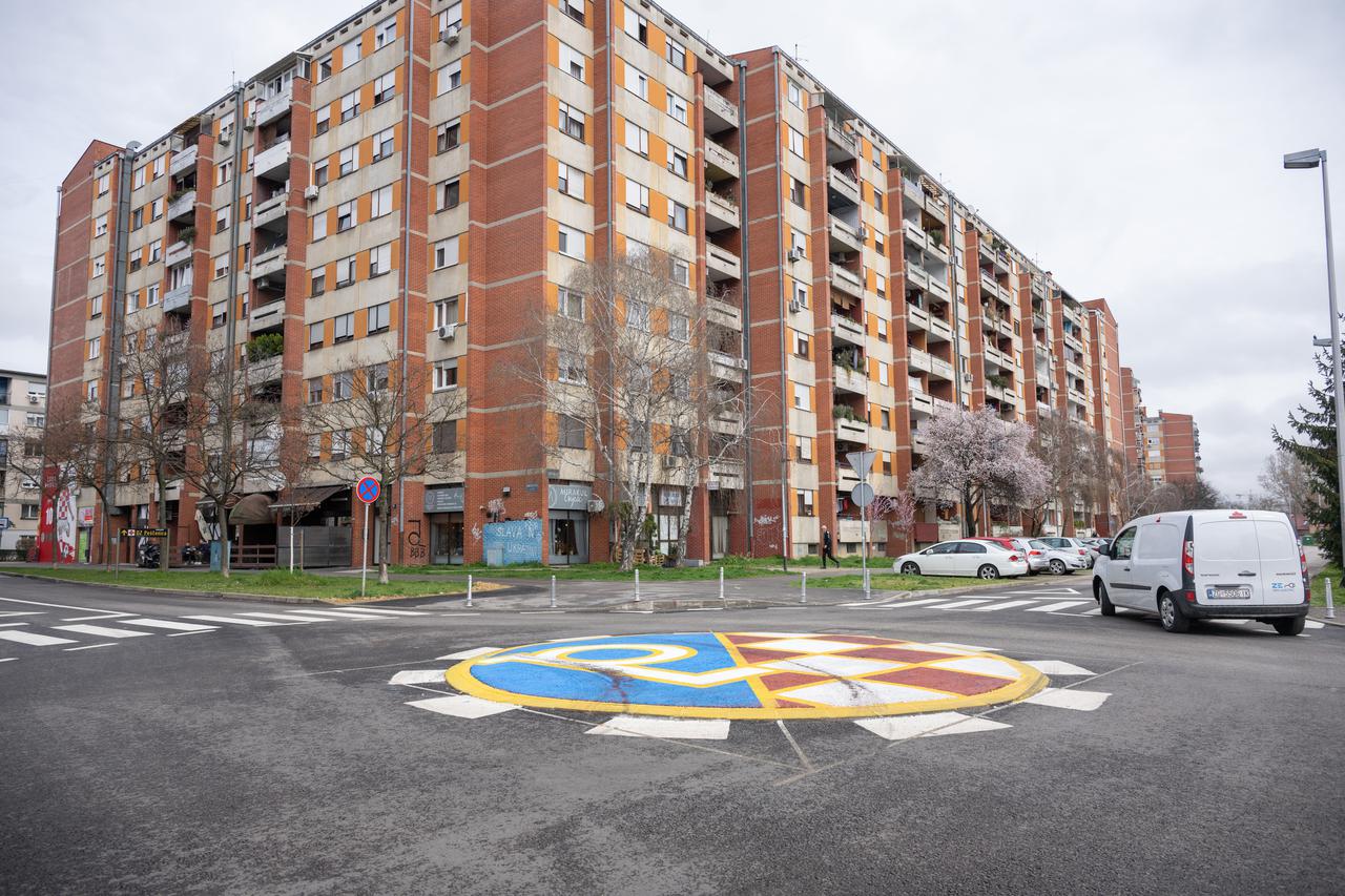 Zagreb: Dinamov grb na rotoru na  Ferenščici