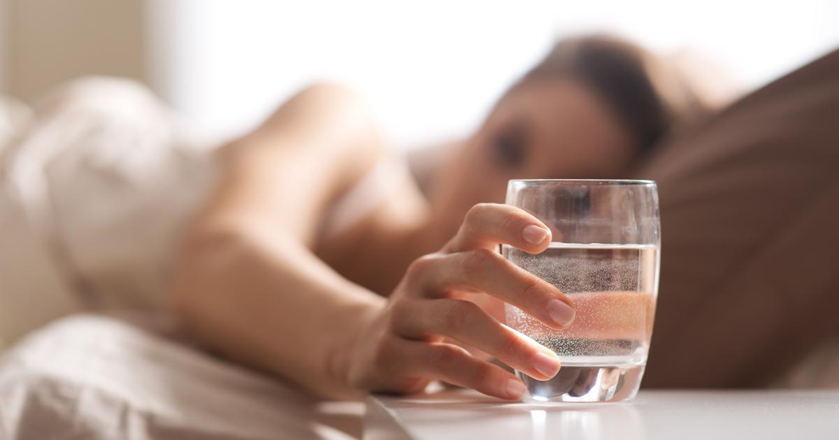 Pitali su stručnjake smijemo li piti vodu koja je danima stajala u čaši: Njihov će vas odgovor iznenaditi