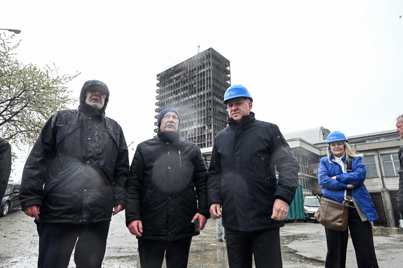 Zagreb: Ministri obišli Vjesnikov neboder