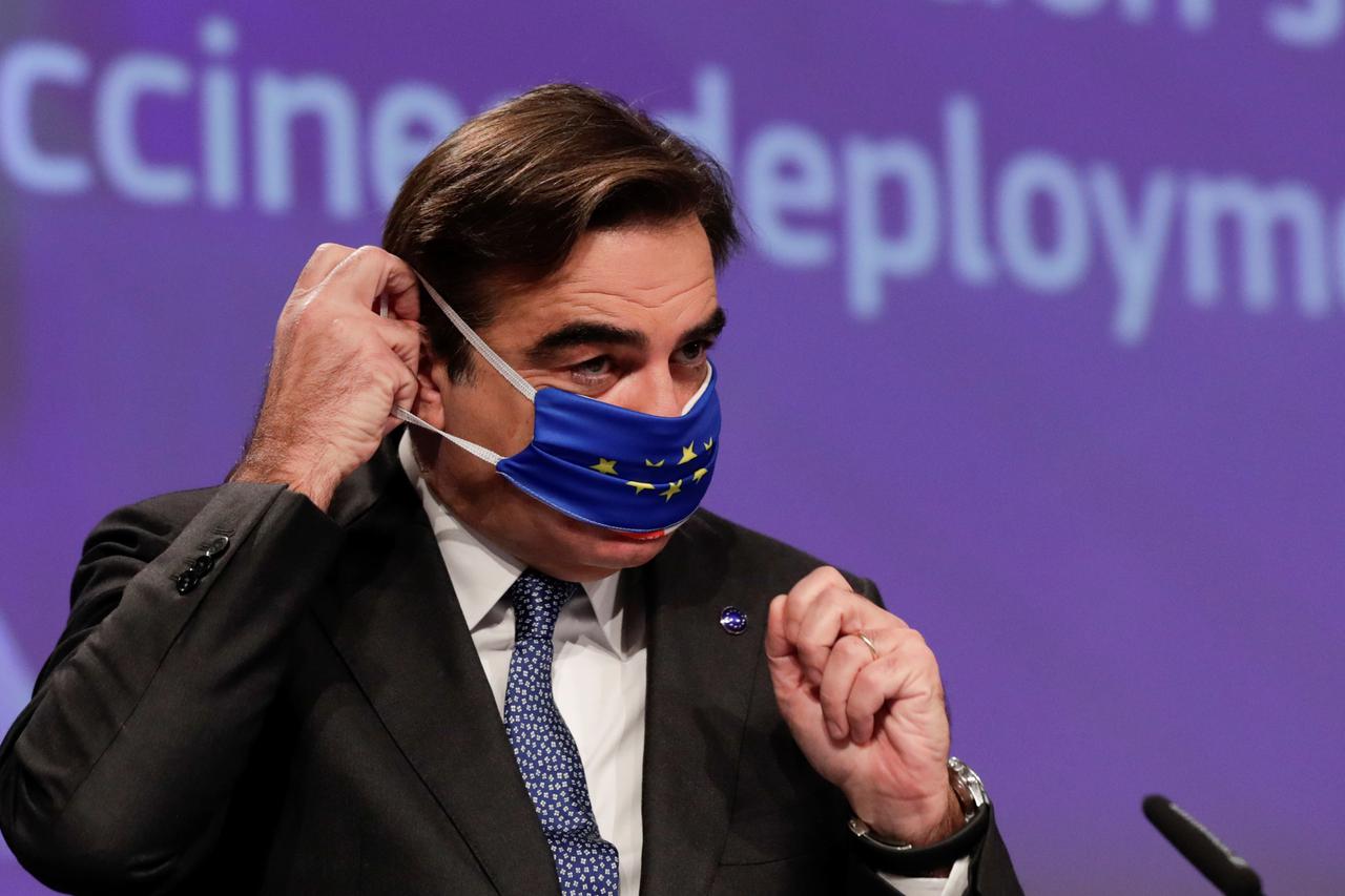 The European Commission presents a COVID-19 vaccination strategy