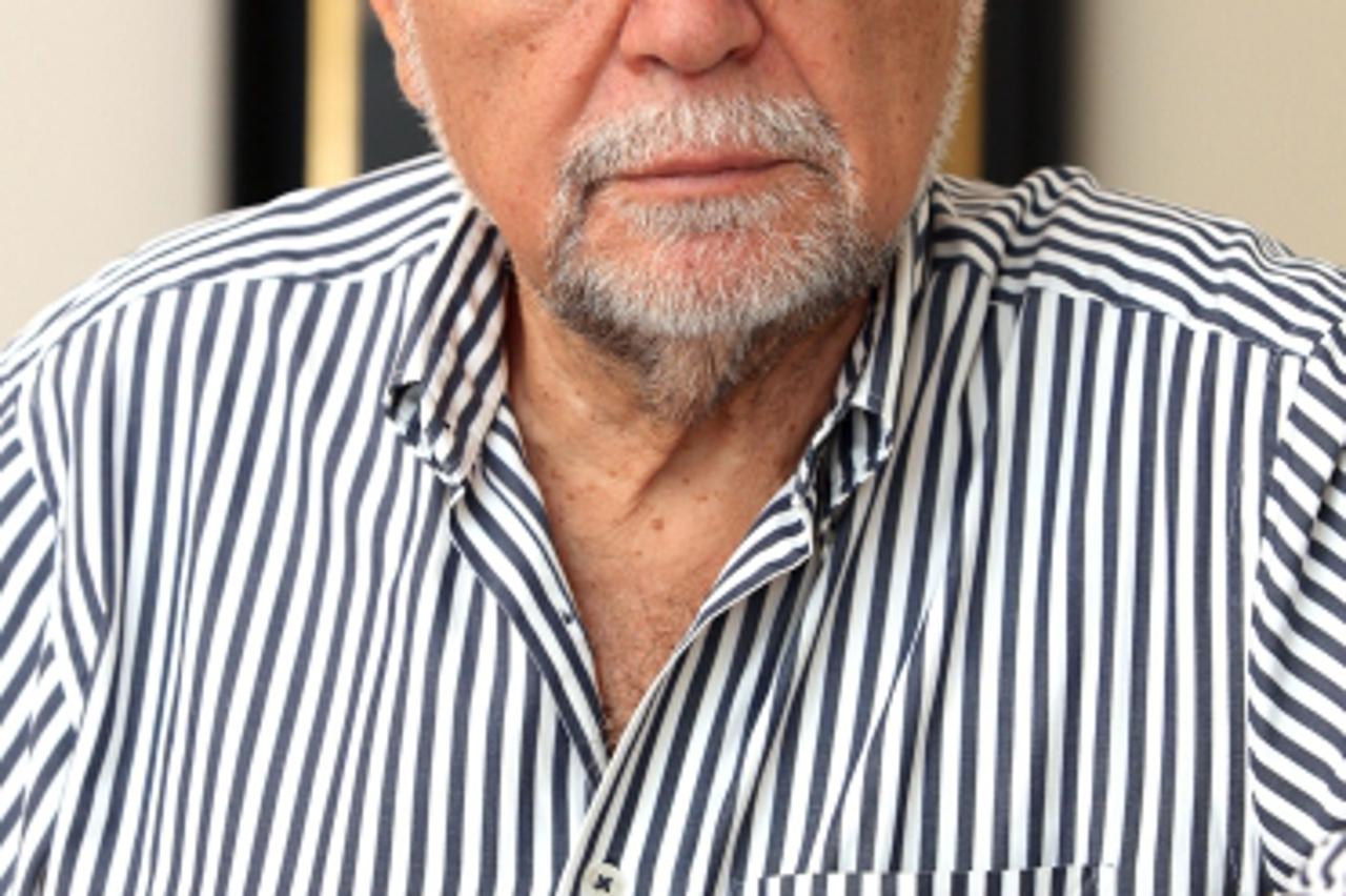 '02.08.2011,  Grskoviceva ulica, Zagreb -  Stjepan Mesic, bivsi predsjednik Republike Hrvatske Photo: Patrik Macek/PIXSELL'