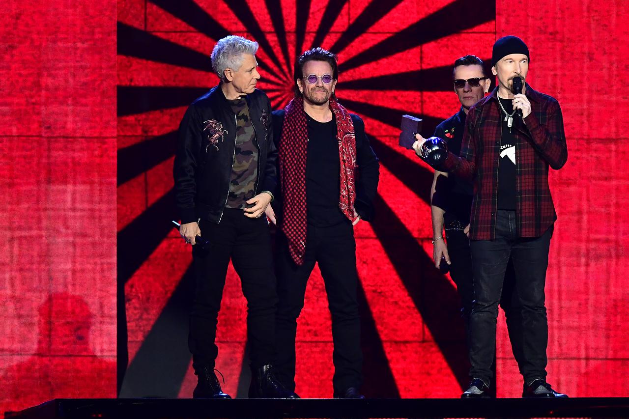 U2 receive Ivors Academy fellowship
