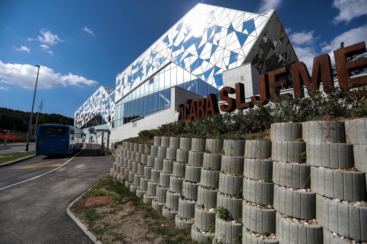 Zagreb: Nova sljemenska žičara još nije puštena u pogon