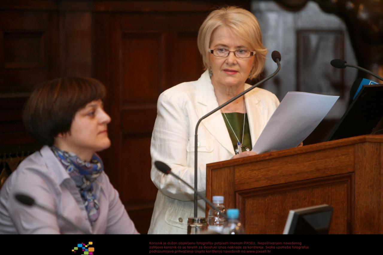 '25.03.2011. Zagreb, Hrvatska - U vjecnici Hrvatske gospodarske komore odrzano je predstavljanje knjige Kemijske i fizikalne opasnosti u hrani u izdanju Hrvatske agencije za hranu.Zorica Jurkovic Phot