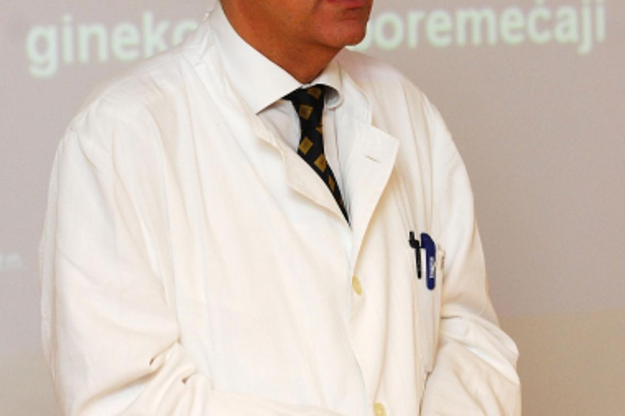 '26.11.2008., Zagreb - Otvaranje ambulante za debljinu u sklopu KB Rebro. Akademik Zeljko Reiner. Photo: Photo: Zeljko Hladika/Vecernji list'