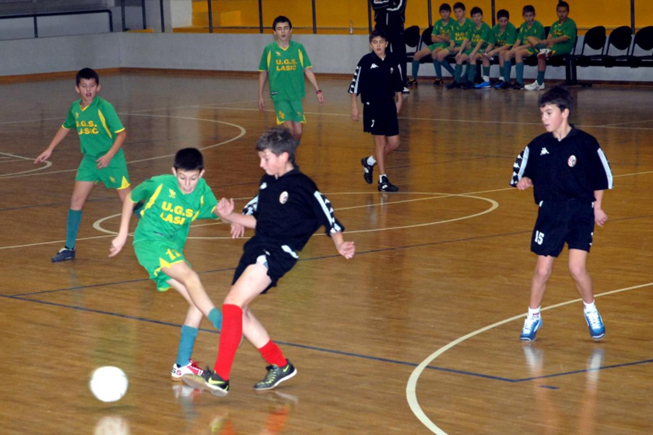 'slavonija-12.01.10-slavonski brod -hrvatska -  rn:turnir-na dvoranskom prvenstvu mladezi nastupile su 43 momcadi u 5 kategorija Photo: Ivica Galovic/PIXSELL'