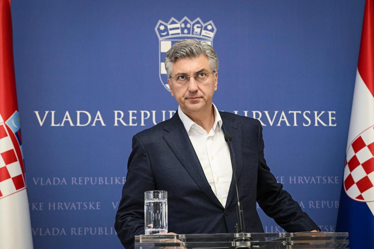 Zagreb: Andrej Plenković o najnovijem izvješću svjetske agencije za kreditni rejting