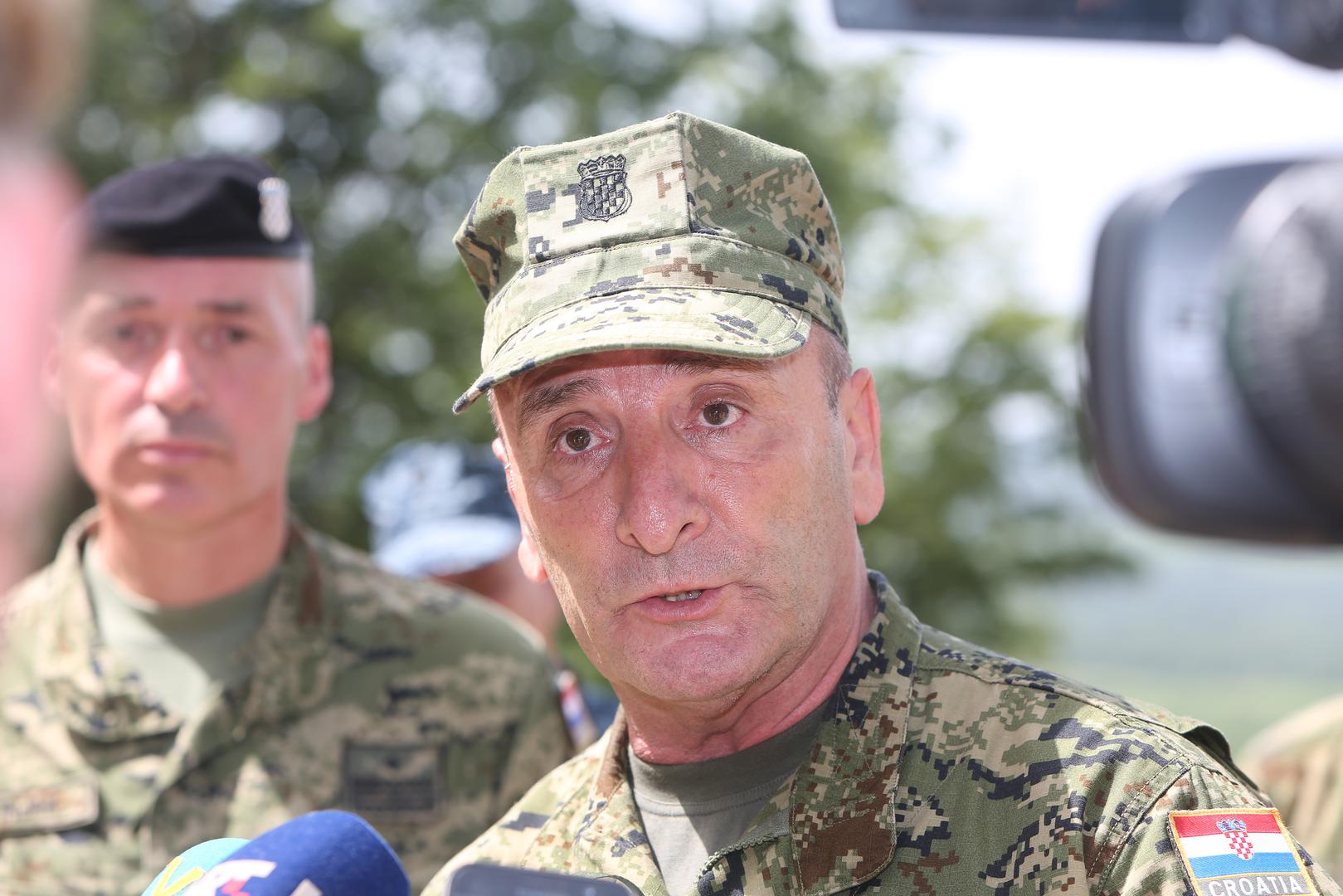 Vježbi je prisustvovao i načelnik Glavnog stožera OS RH general zbora Mirko Šundov i u svoje osobno i ime vrhovne zapovjednice Hrvatske vojske predsjednice Republike Hrvatske Kolinde Grabar- Kitarović te u ime potpredsjednika Vlade i ministra obrane Damira Krstičevića čestitao svim sudionicima i zapovjednicima na uspješnoj pripremi, organizaciji i provedbi vježbe.