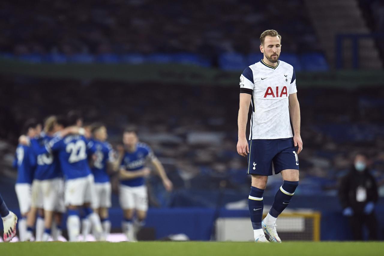 Premier League - Everton v Tottenham Hotspur
