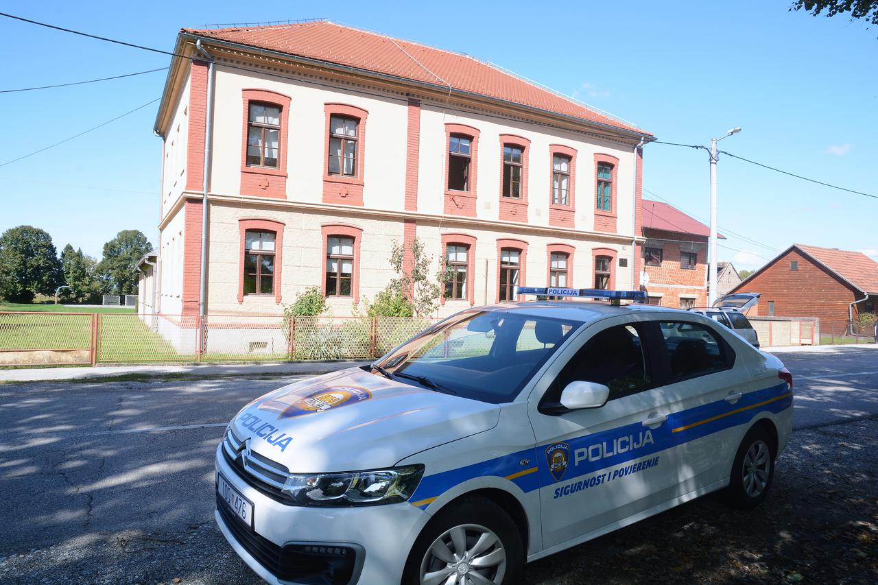 Škola u Topolovcu gdje je maloljetnik došao sa zračnom puškom