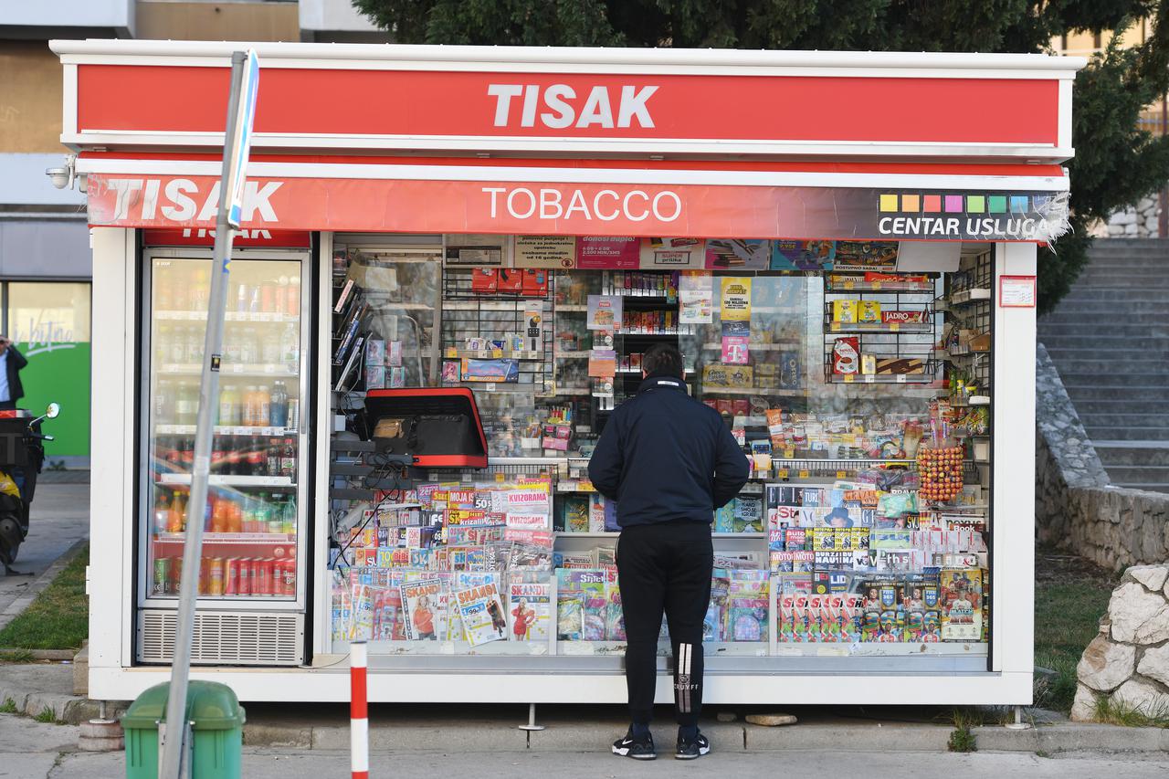Šibenik: Tisak plus otkazao je ugovor kojim se regulira distribucija i prodaja tiska