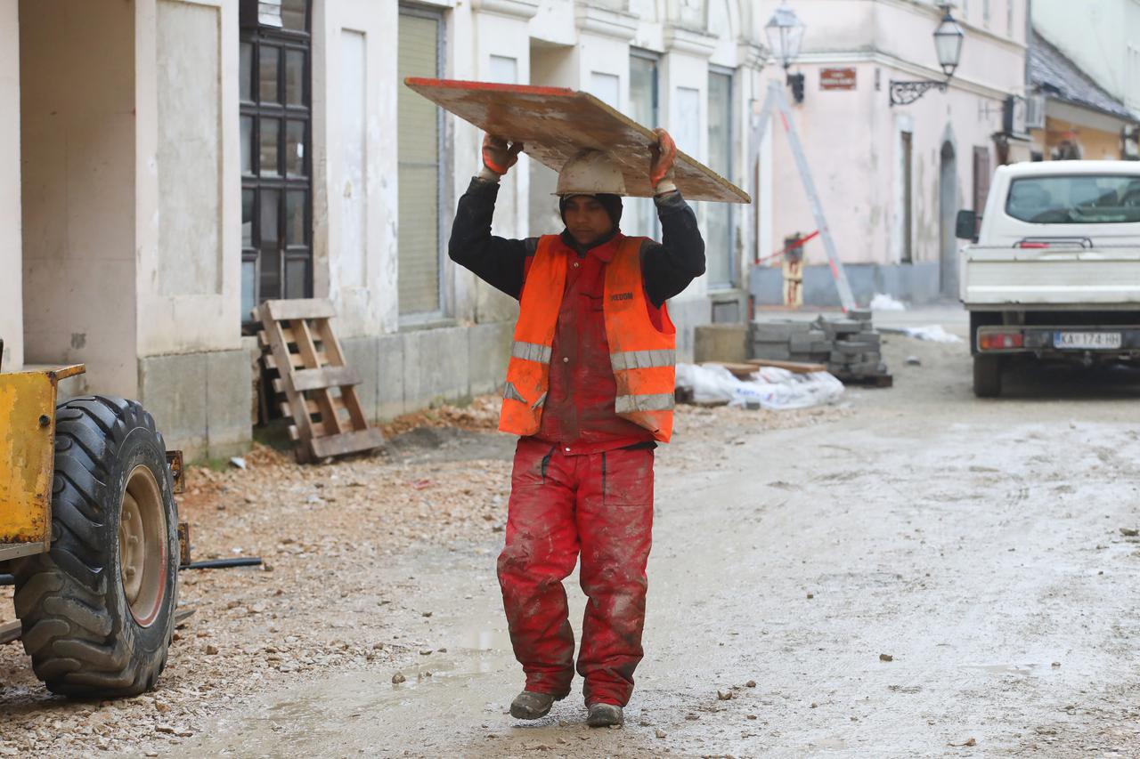 Karlovac: Radovi u povijesnoj jezgri grada