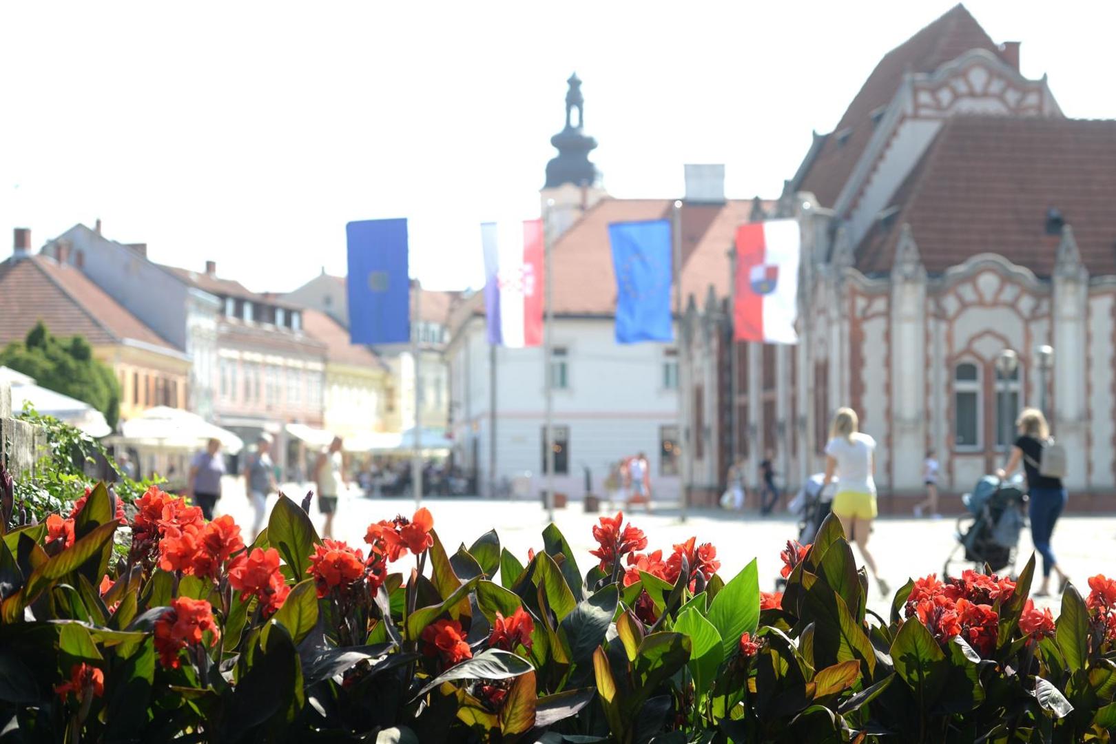 Gradovi su Čakovec, Prelog i Mursko Središće. 