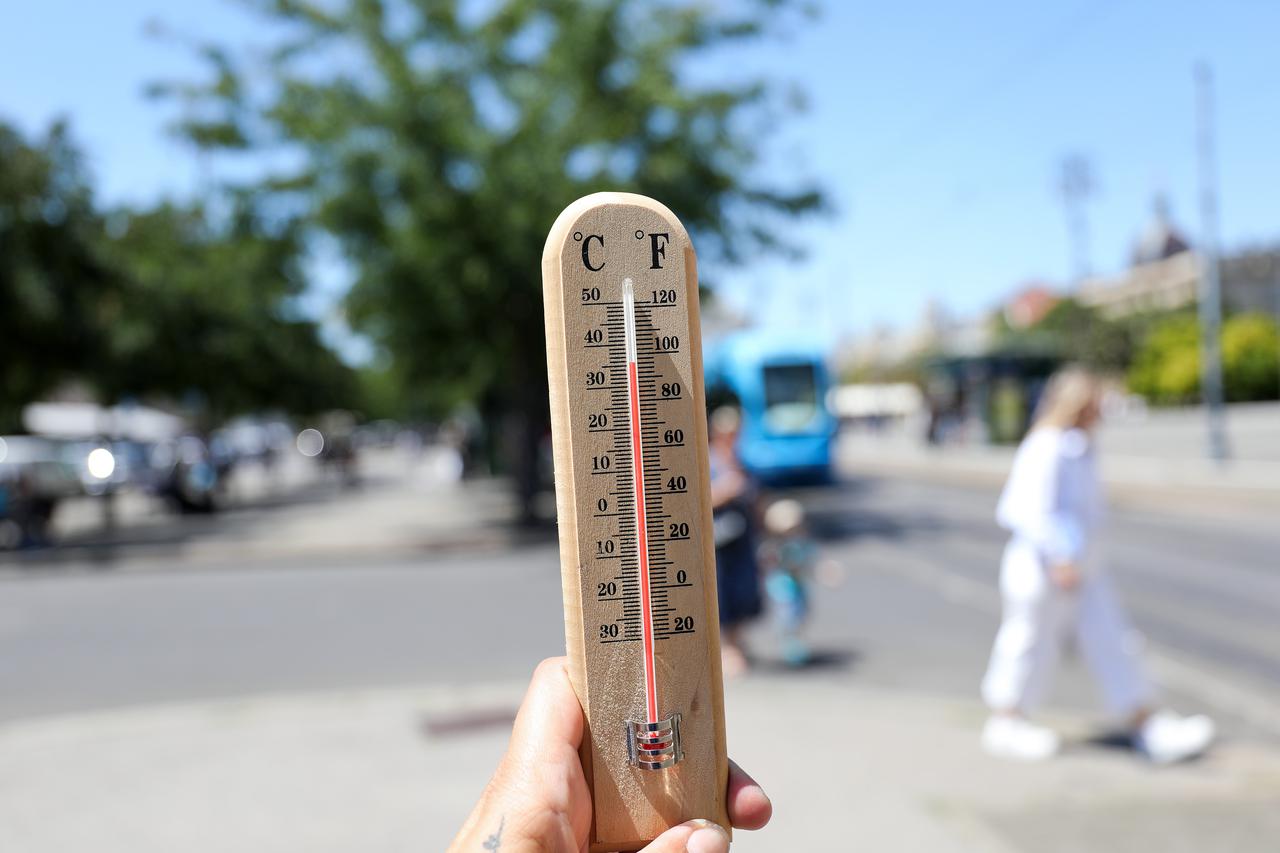 Temperature se u Hrvatskoj približavaju 40°C, vrhunac se očekuje u subotu