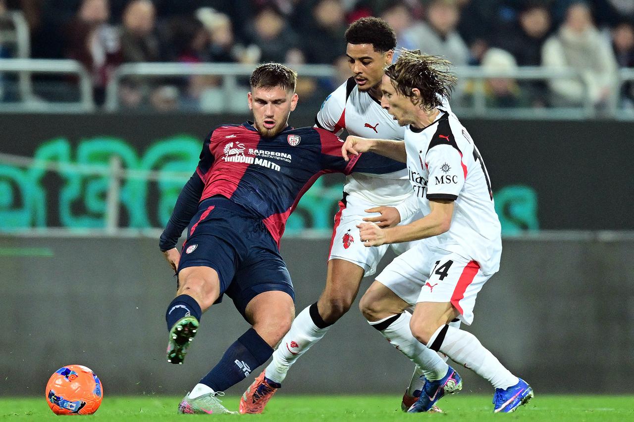 Serie A - Cagliari v AC Milan