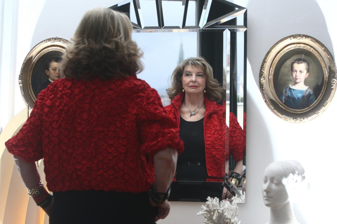 '09.12.10., Zagreb - Latica Ivanisevic, razgovor povodom povodom knjige koju je objavila. Photo: Davor Puklavec/PIXSELL'