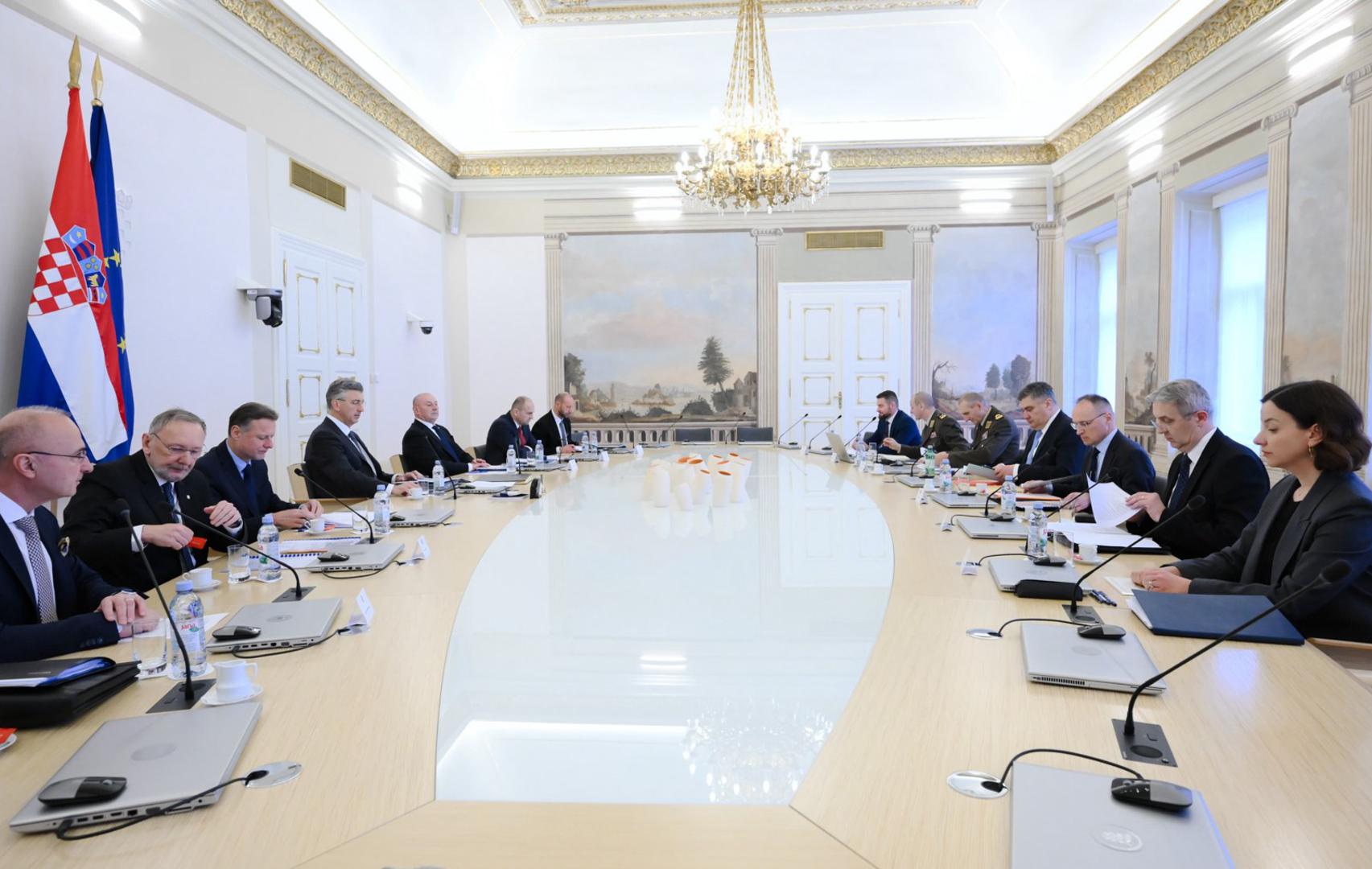 Održane su sjednice Vijeća za nacionalnu sigurnost i Vijeća za obranu.
