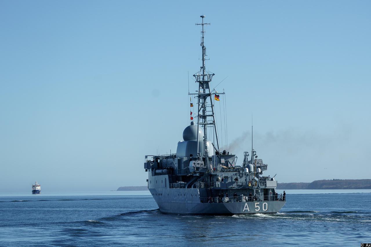Ukraine conflict - departure naval reconnaissance ship "Alster