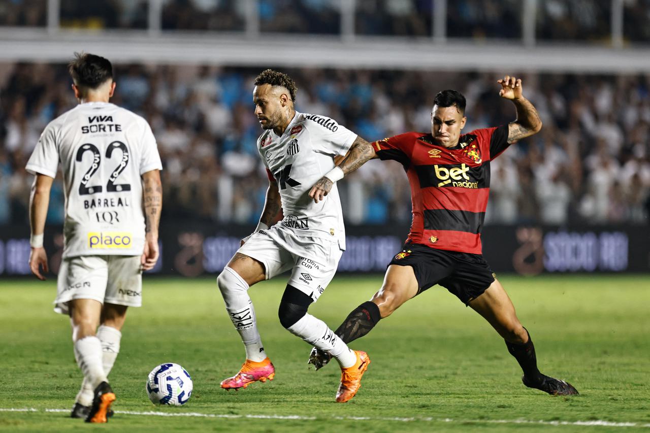 Brasileiro Championship - Santos v Sport Recife