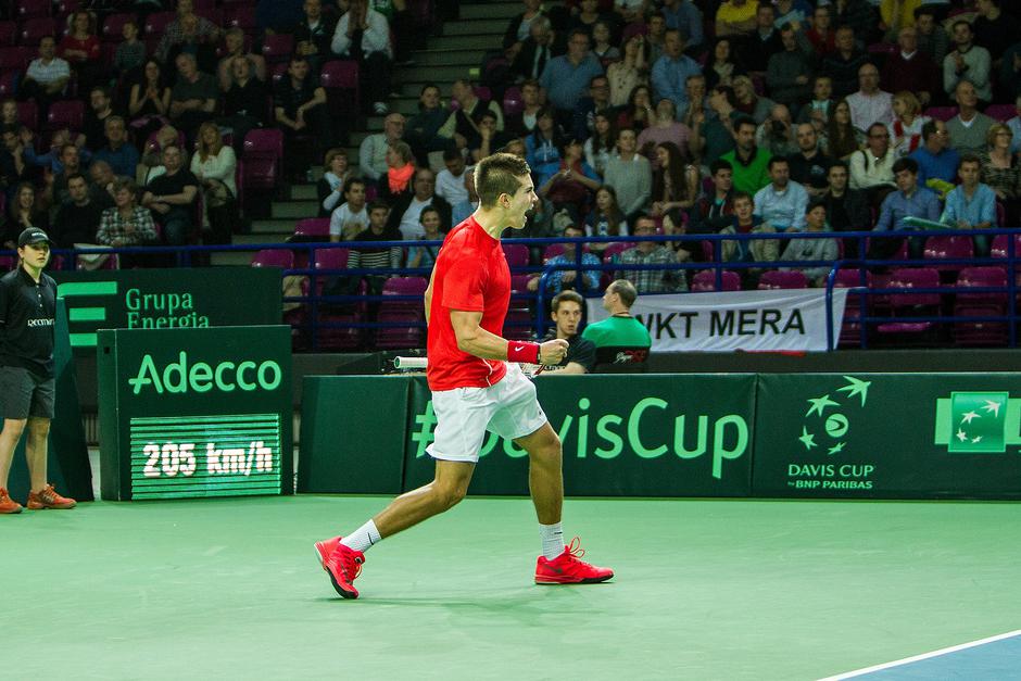 Borna Ćorić