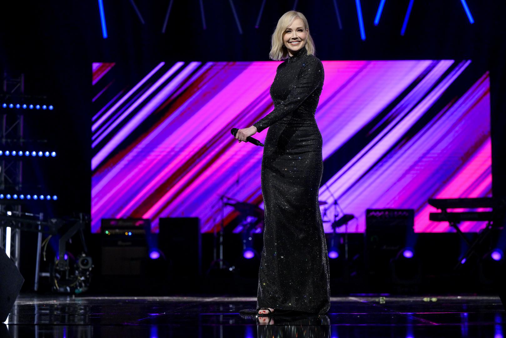 Jelena Rozga pjevala je svoj veliki hit "Lavica".