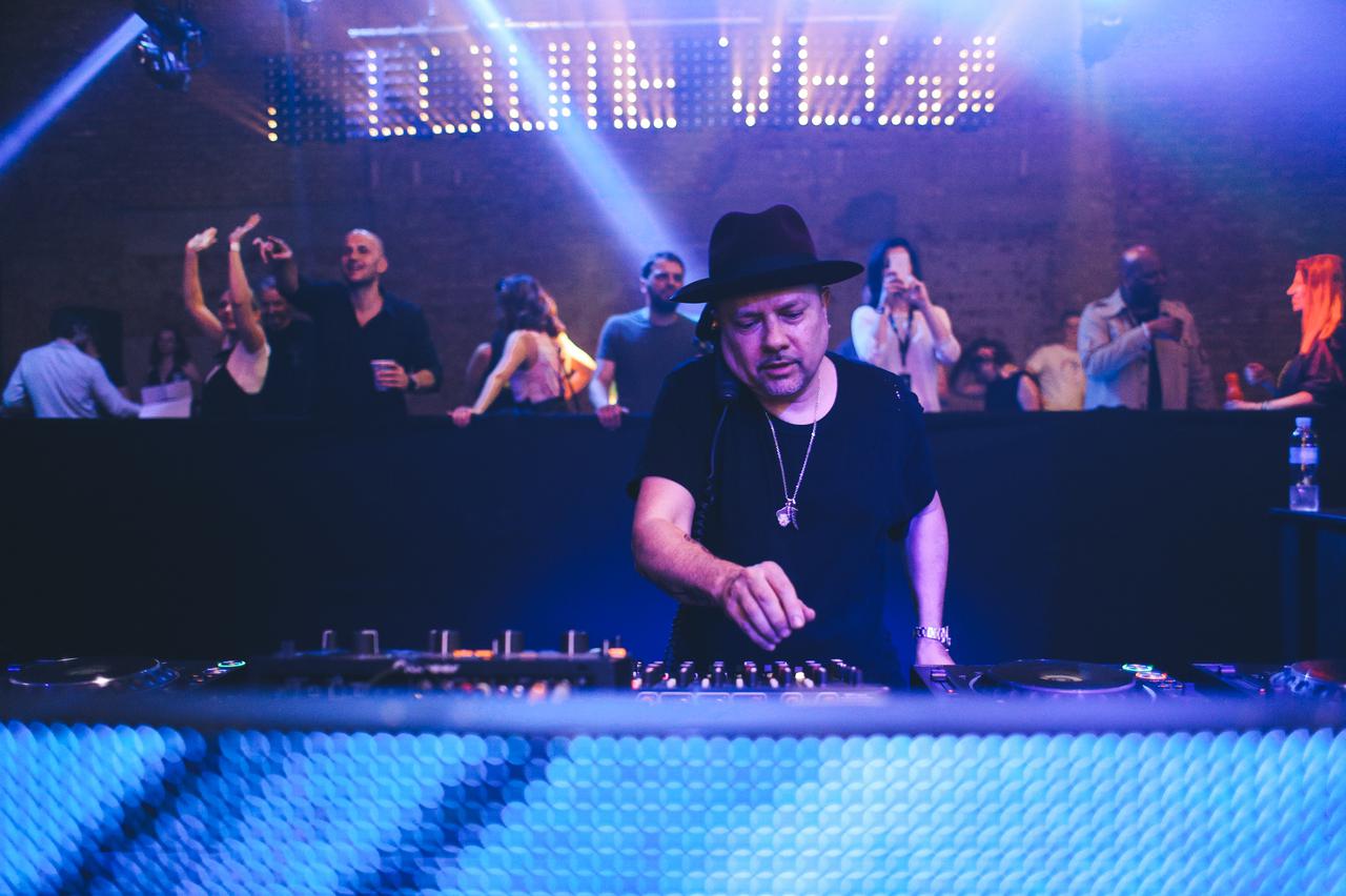 Yammat Loves New York