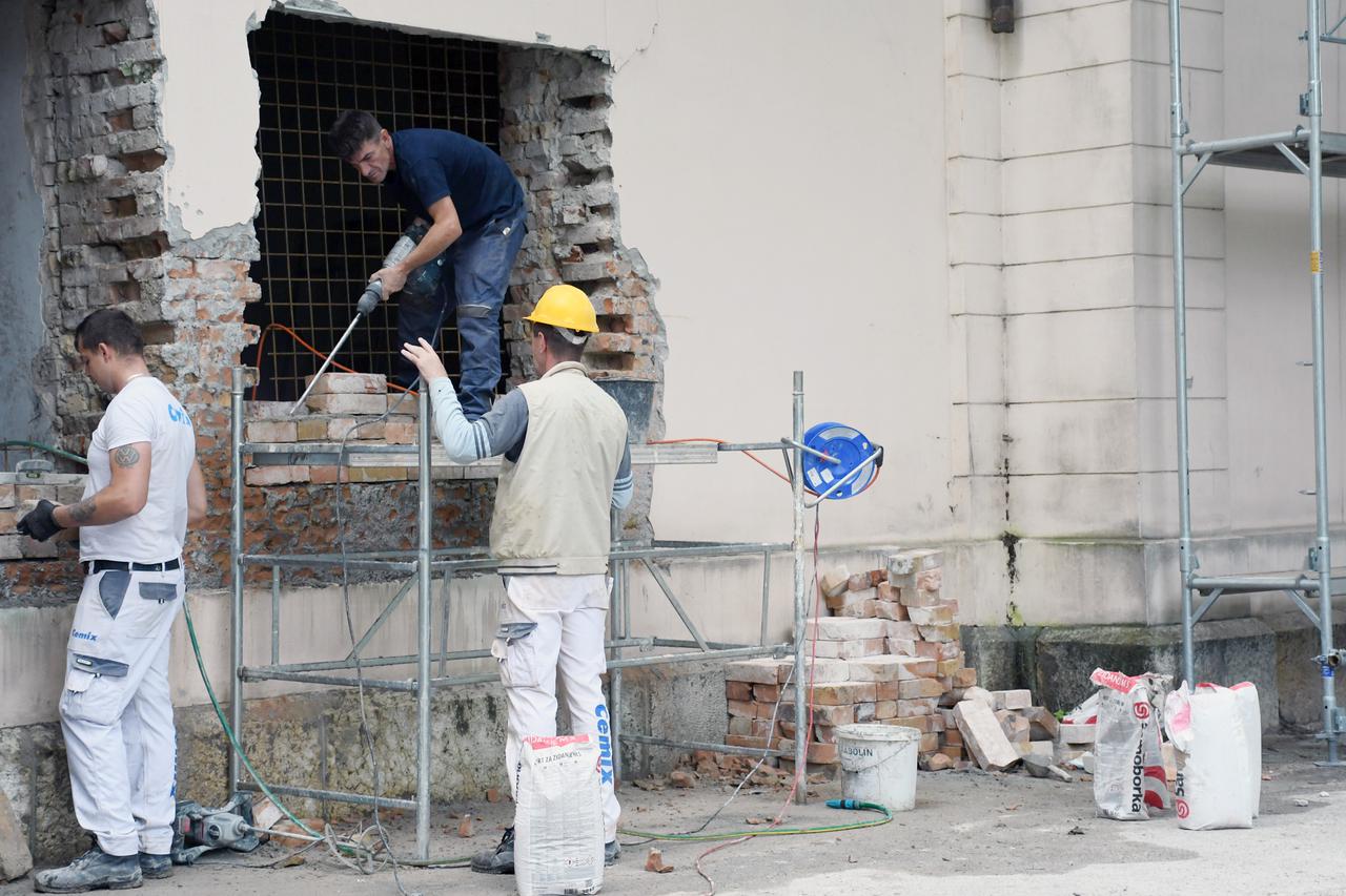 Sisak: U tijeku je obnova Glazbene škole "Fran Lhotka"