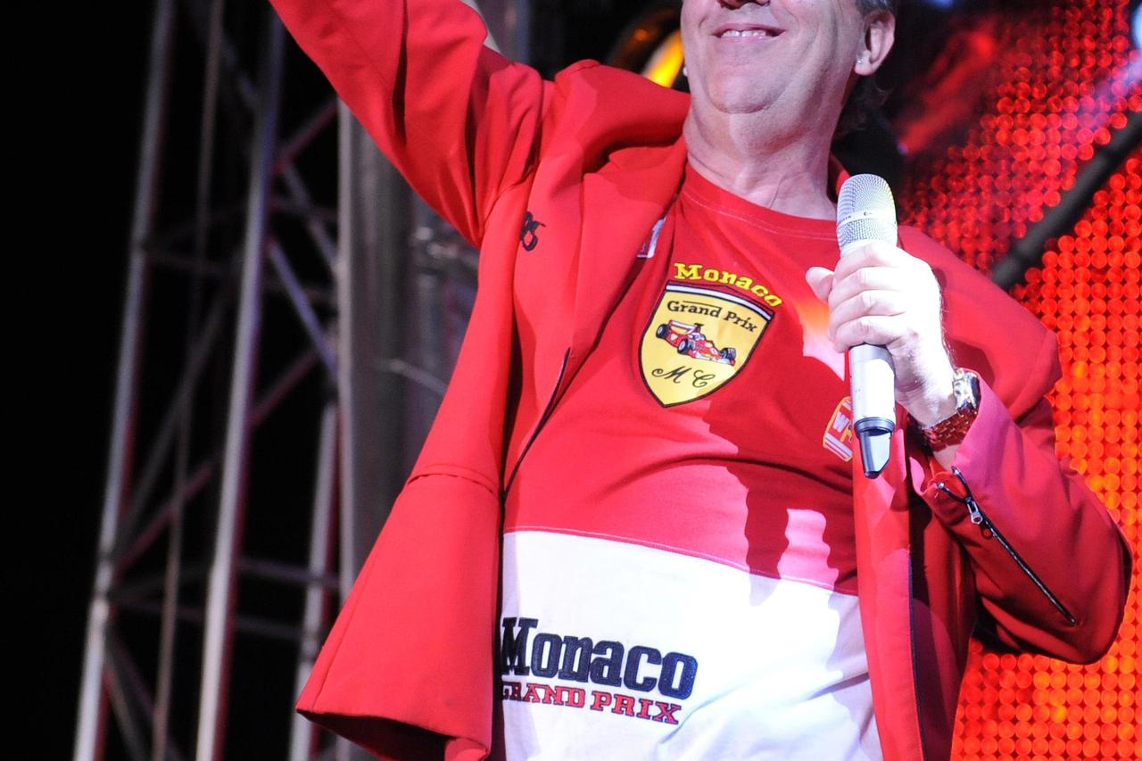 14.06.2014., Vodice - Na zavrsnoj veceri  CMC Festivala nastupilo 28 izvodjaca. Mladen Grdovic.  Photo: 