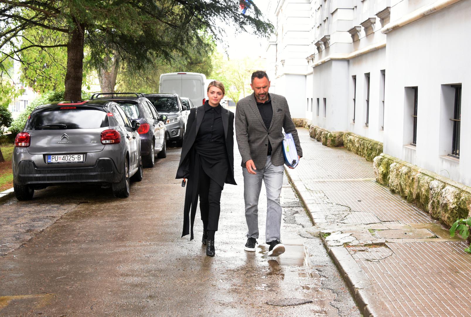 23.04.2024., Pula - Ella Dvornika odlazi sa Opcinskog suda nakon brakorazvodne parnice. Photo: Sasa Miljevic/PIXSELL
