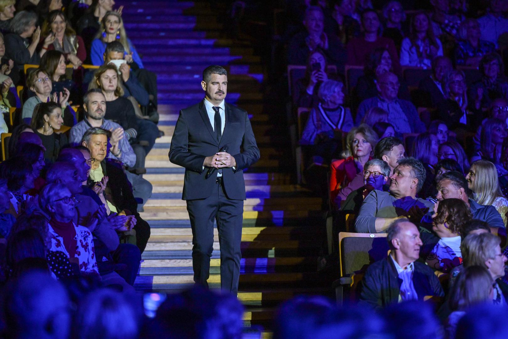 Slavlje se nastavlja već večeras. Tenori su najavili velike planove za ljeto. Ulaznice za koncert u Šibeniku 27. kolovoza već su dostupne, dok se za treći koncert u Lisinskom 5. svibnja i dalje traži ulaznica više.