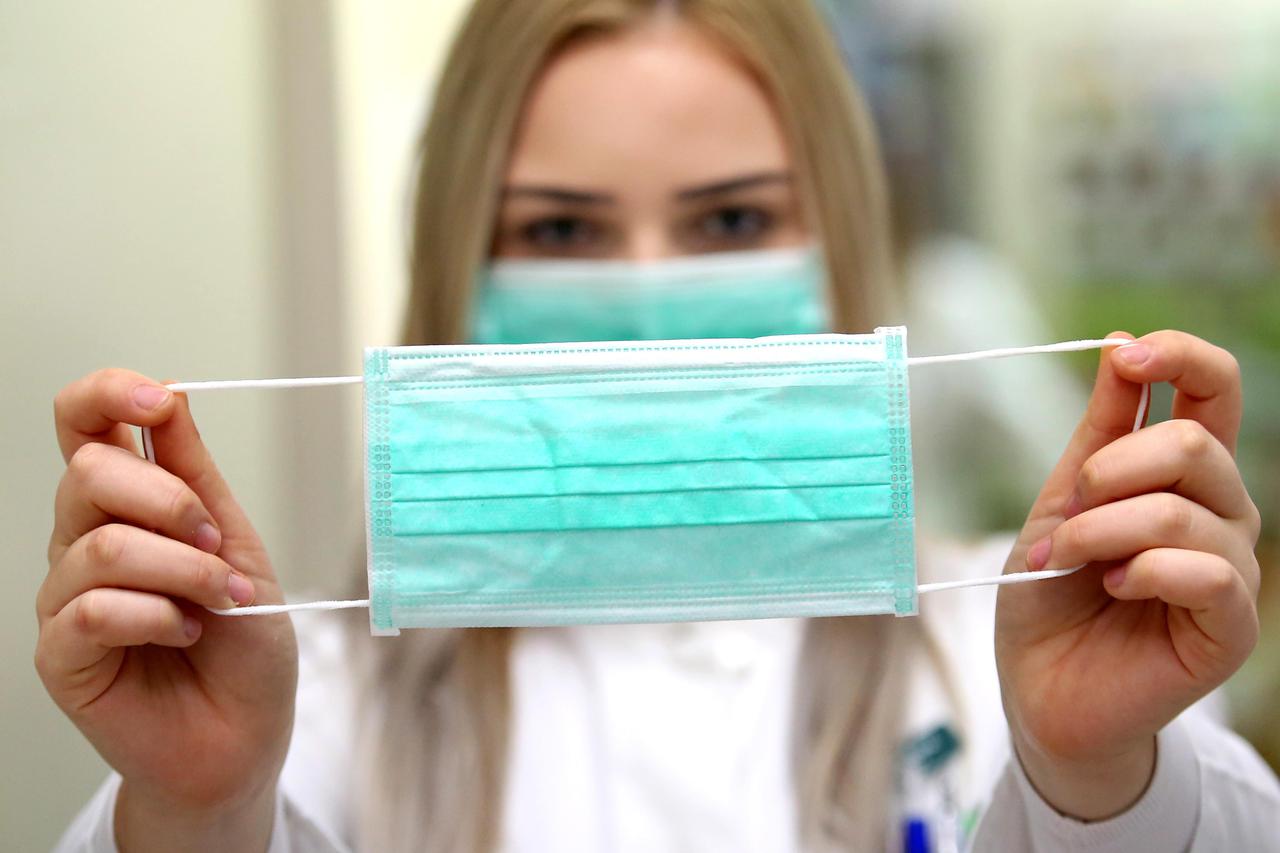 Medicinska maska za lice