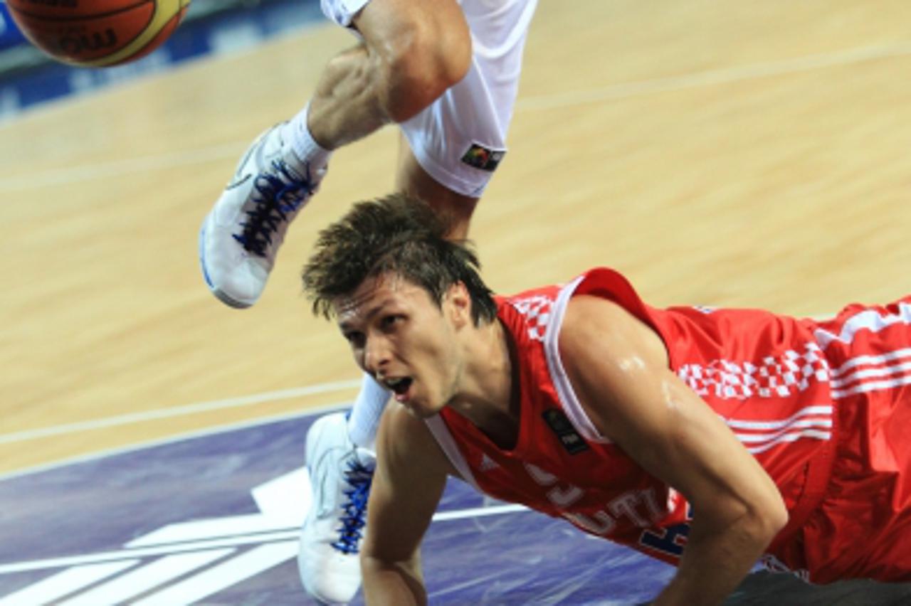 '04.09.2010., Istanbul - 2010 FIBA SP Istanbul.Utakmica osmine finala Hrvatska- Srbija u Sinan Erdem Dome.Marko Tomas Photo: Zeljko Lukunic/PIXSELL'