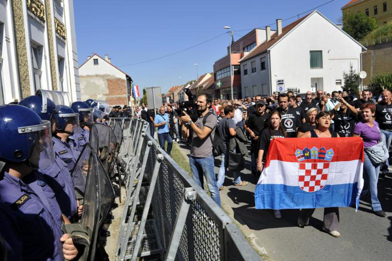 Vukovar prosvjed (1)