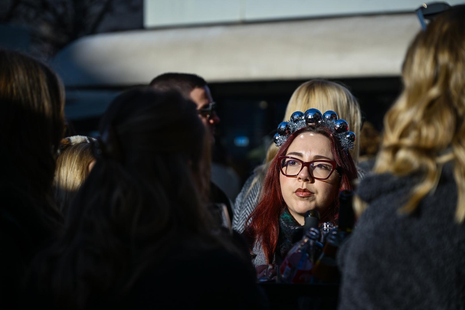 Uoči večerašnjeg dočeka 2026. godine, dan su brojni iskoristili za druženje na zagrebačkoj špici.