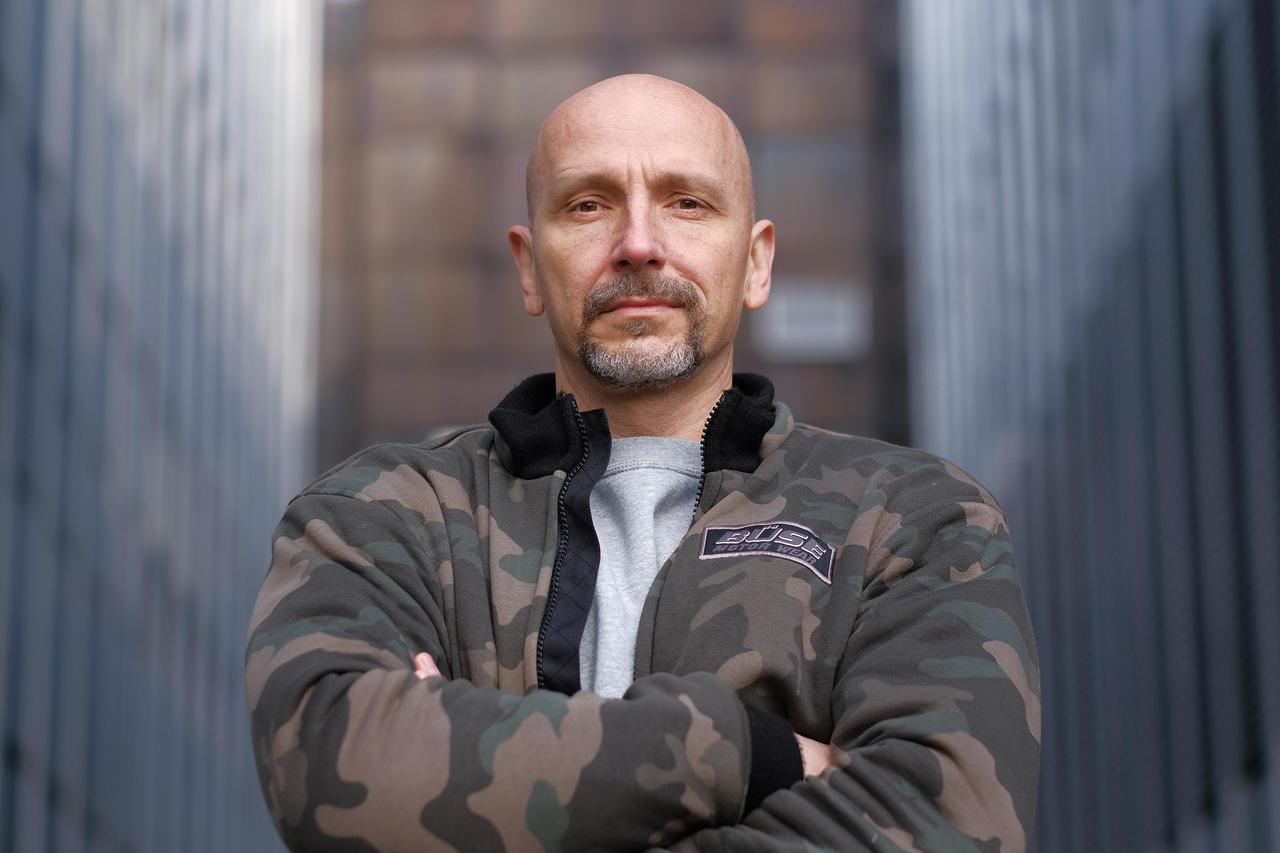 Aleksandar Stanković, voditelj i urednik emisije Nedjeljom u 2