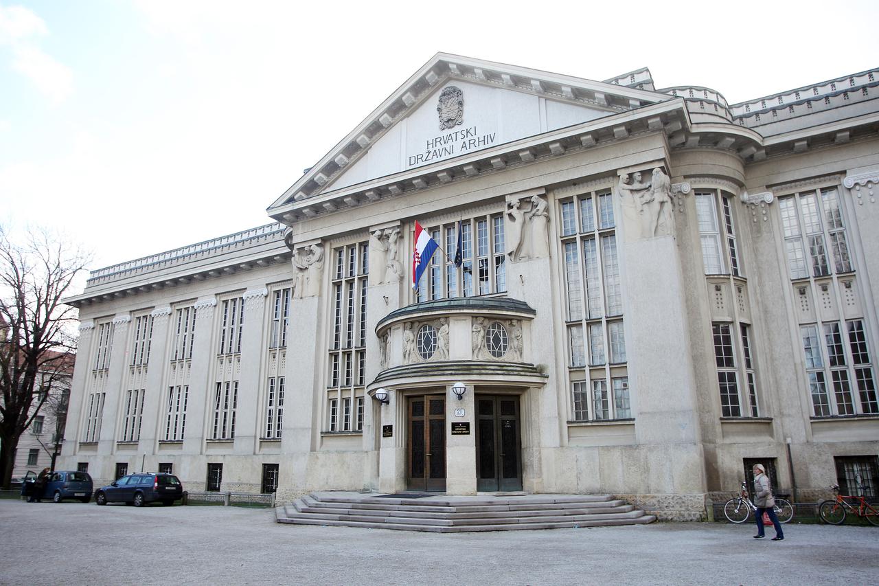 Hrvatski državni arhiv