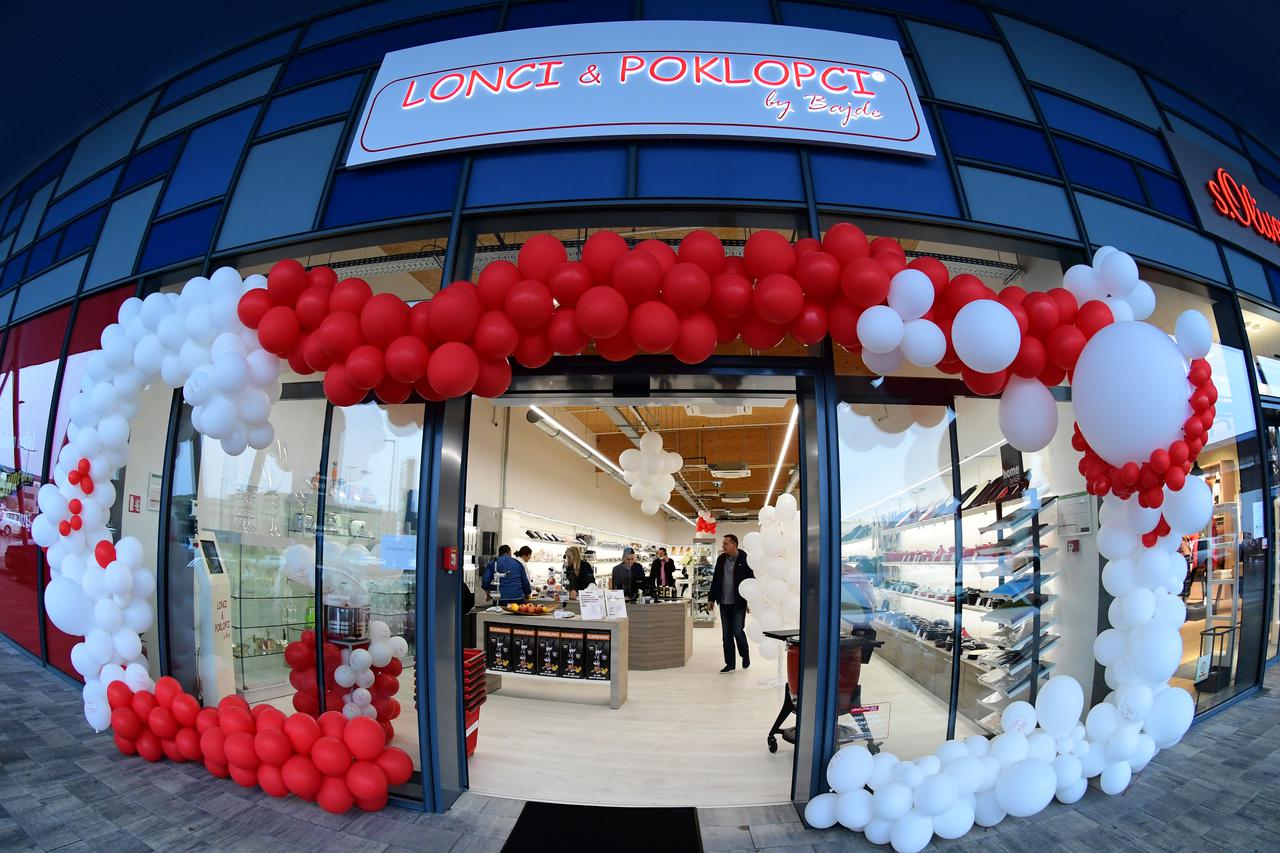 LONCI&POKLOPCI by Bajde