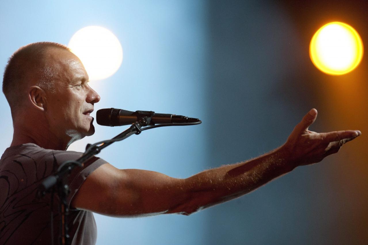 'epa02946218 (FILE) A file picture dated 11 July 2011 shows British singer Sting as he performs on the Stravinski Hall stage during the 45th Montreux Jazz Festival, in Montreux, Switzerland. Sting tur