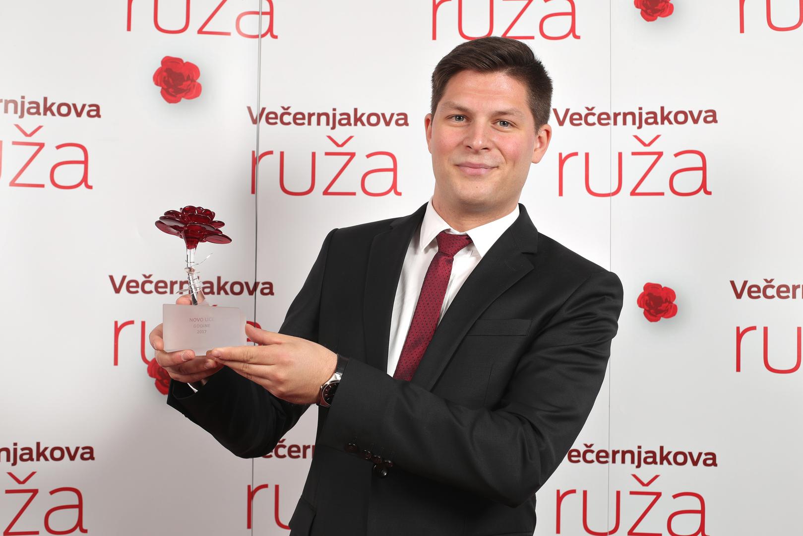 U kategoriji novo lice godine slavio je HRT-ovac Ivan Dorijan Molnar.