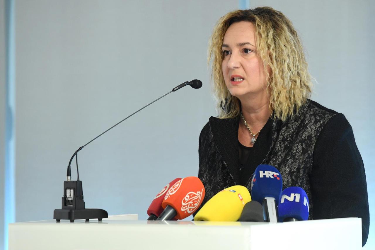 Sanja Šprem: Moja je plaća puno, puno manja od premijerove