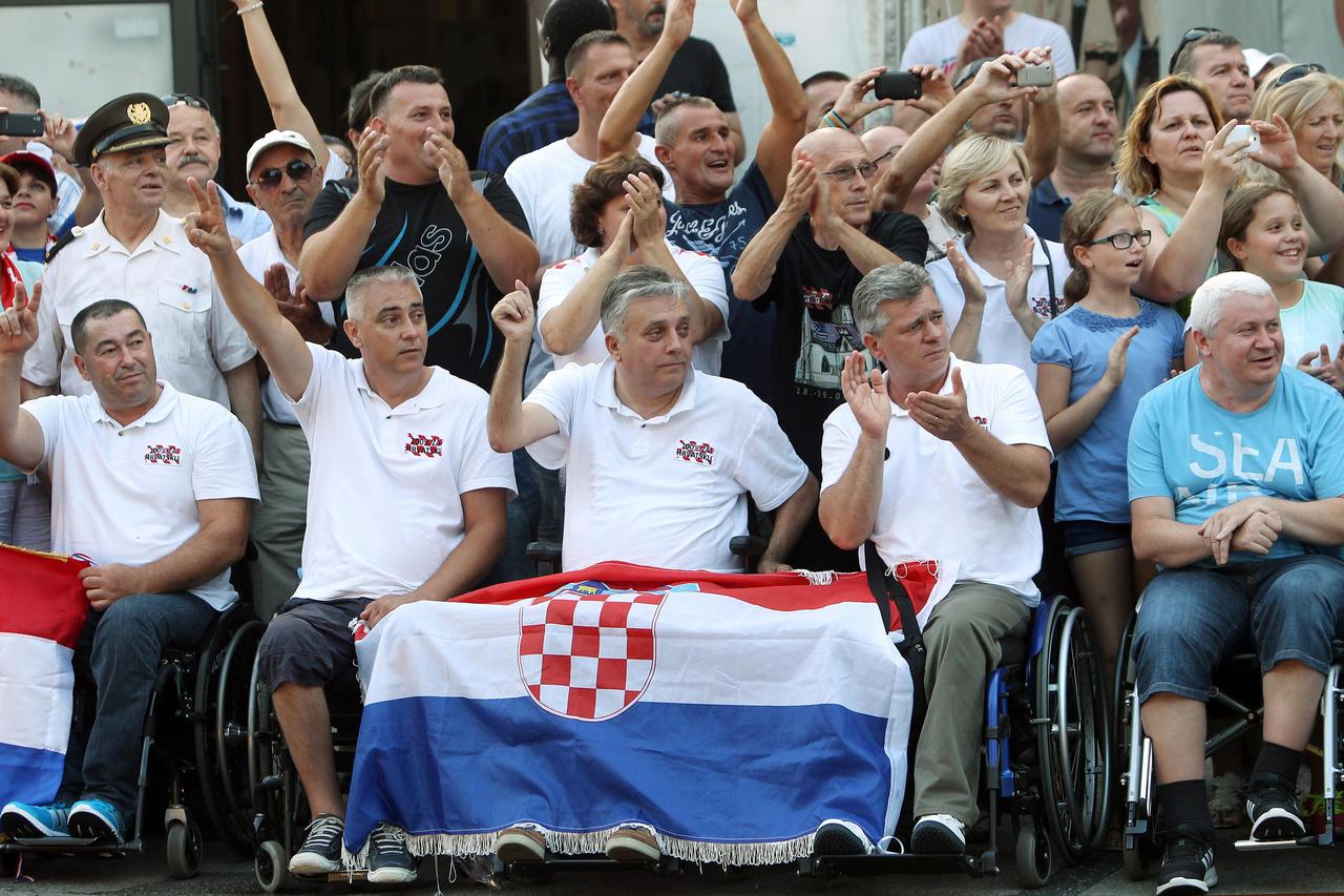 mimohod Zagreb Oluja