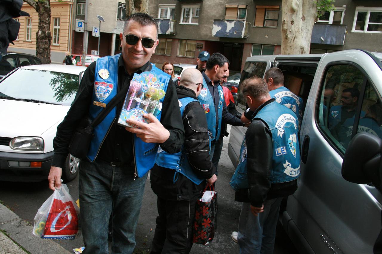 Plavi vitezovi