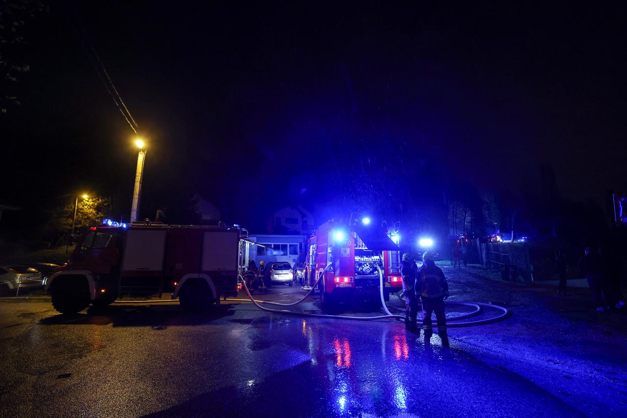 Zagreb: U naselju Gračani izbio požar