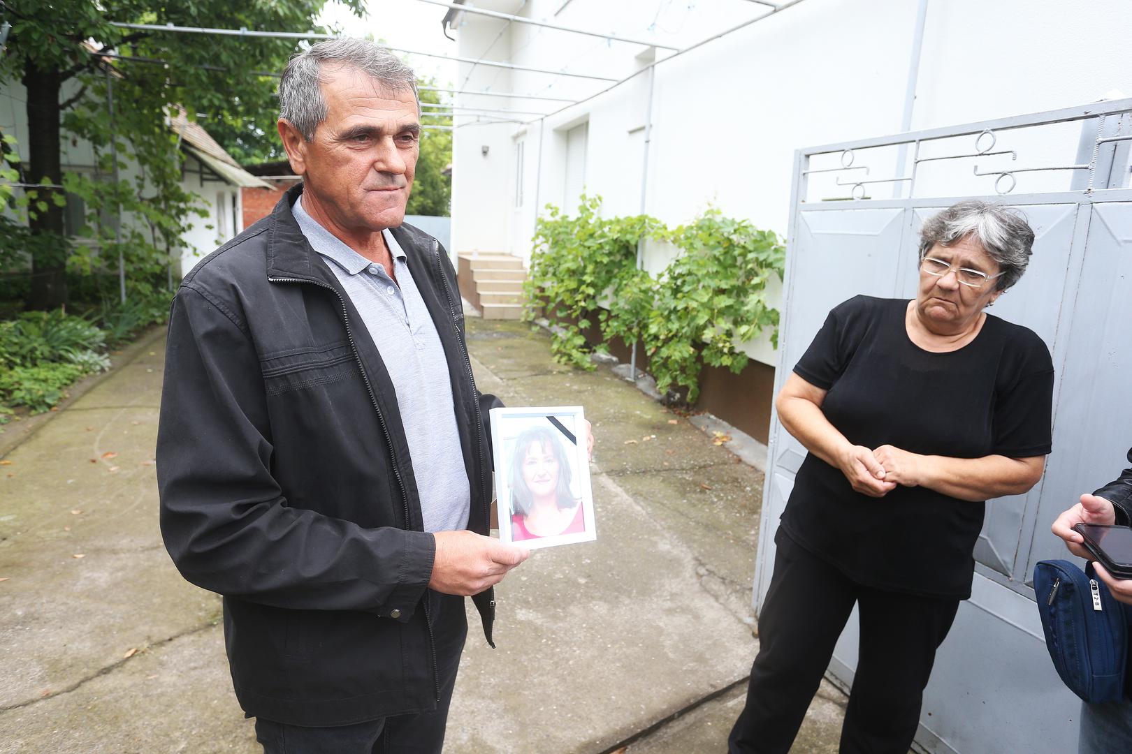 Brat Marko Poplašen i susjeda Ljiljana