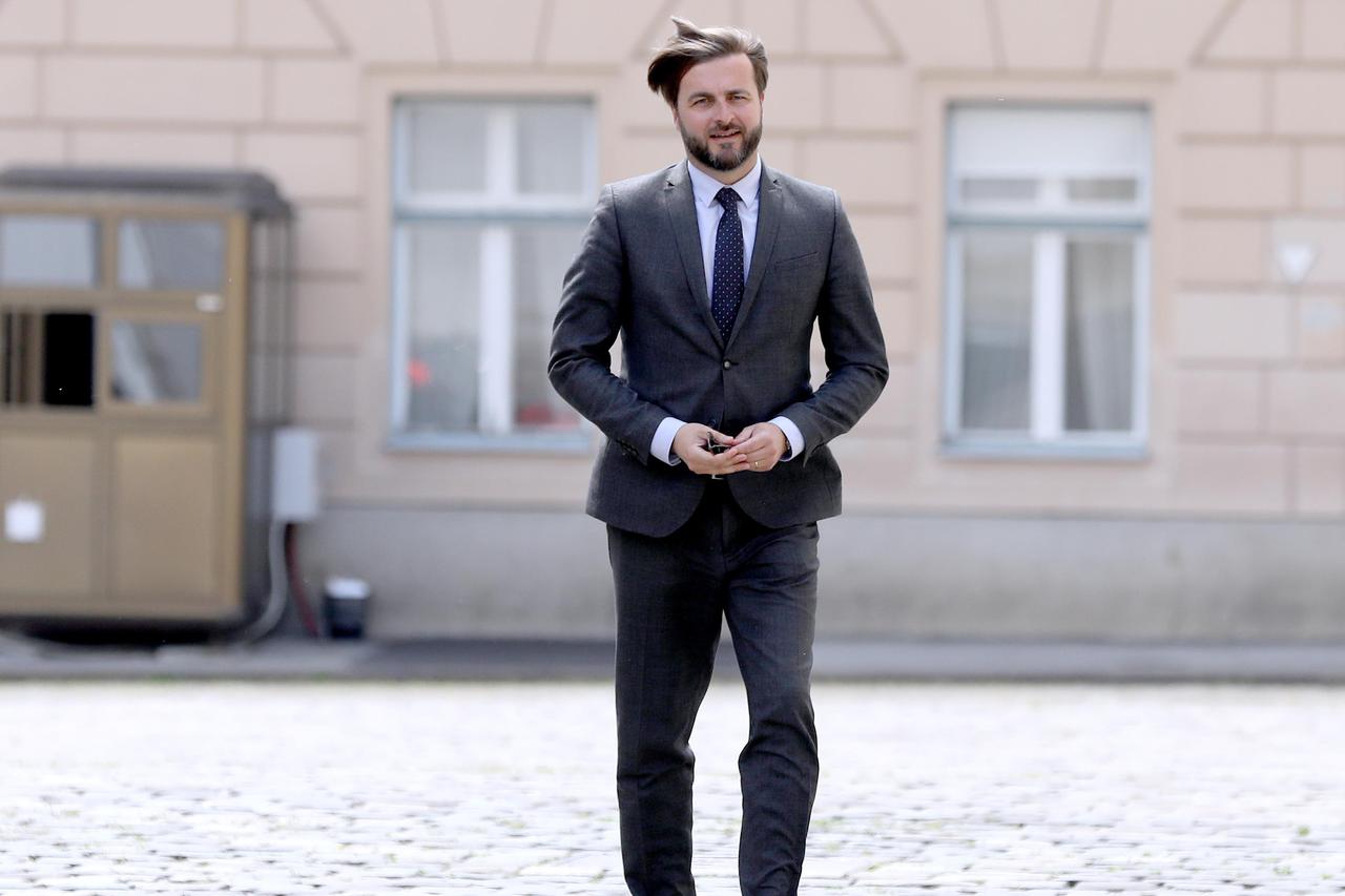 Zagreb: Tomislav ?ori? stiže u Banske dvore