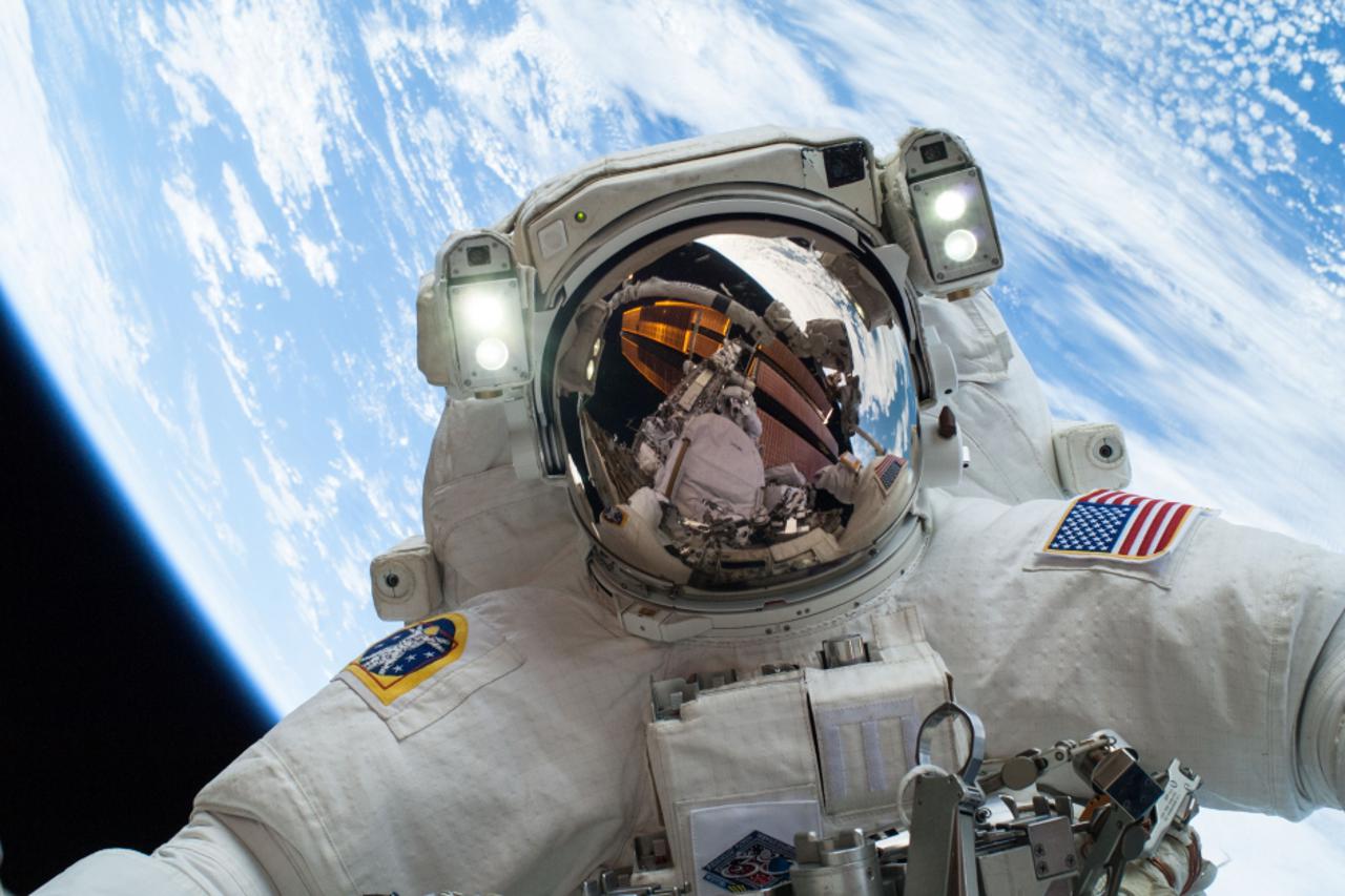 svemirski selfie