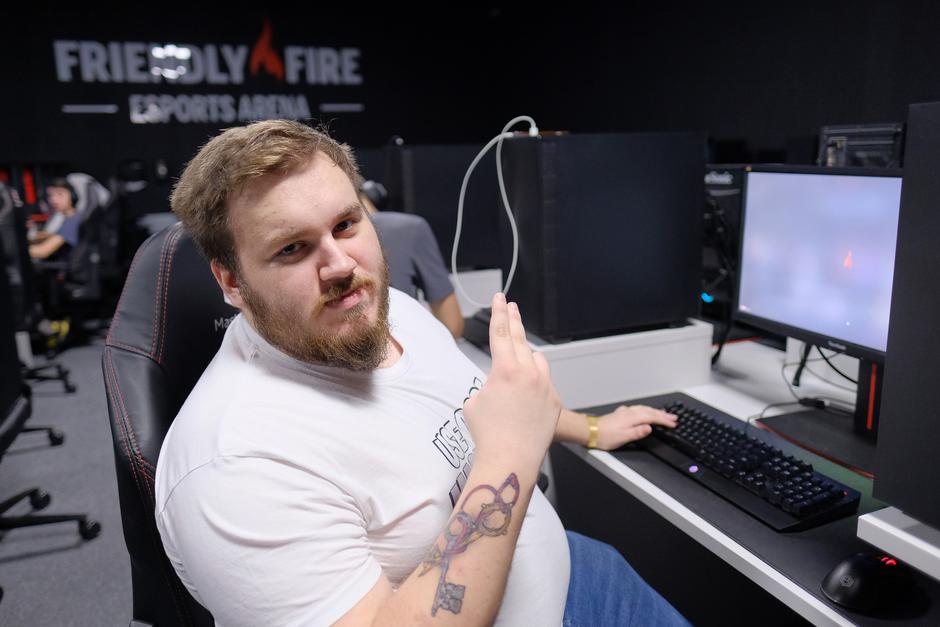 U igraonici Friendly Fire održan je turnir videoigara