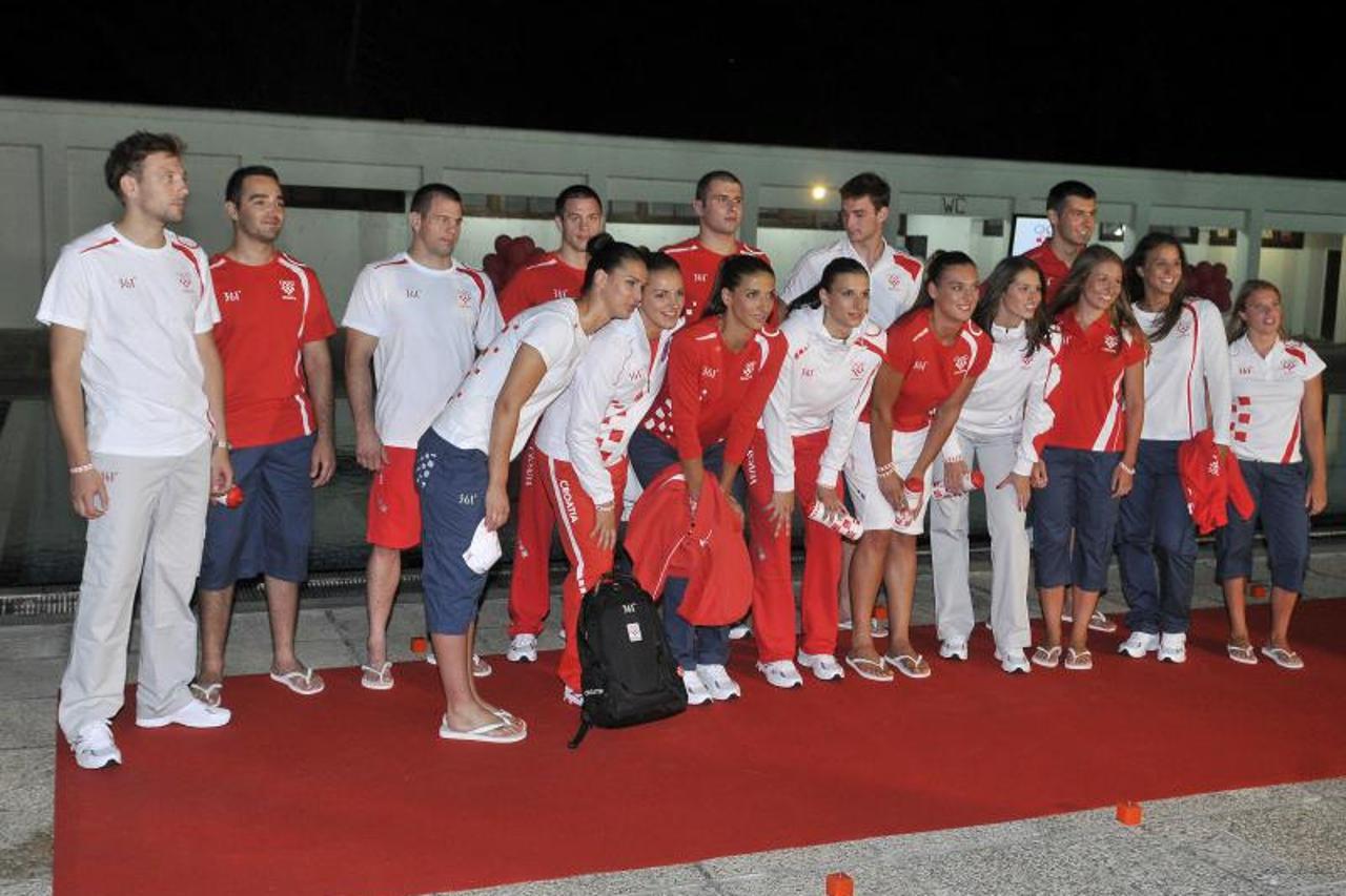 Sportska odjeća hrvatskih olimpijaca (1)